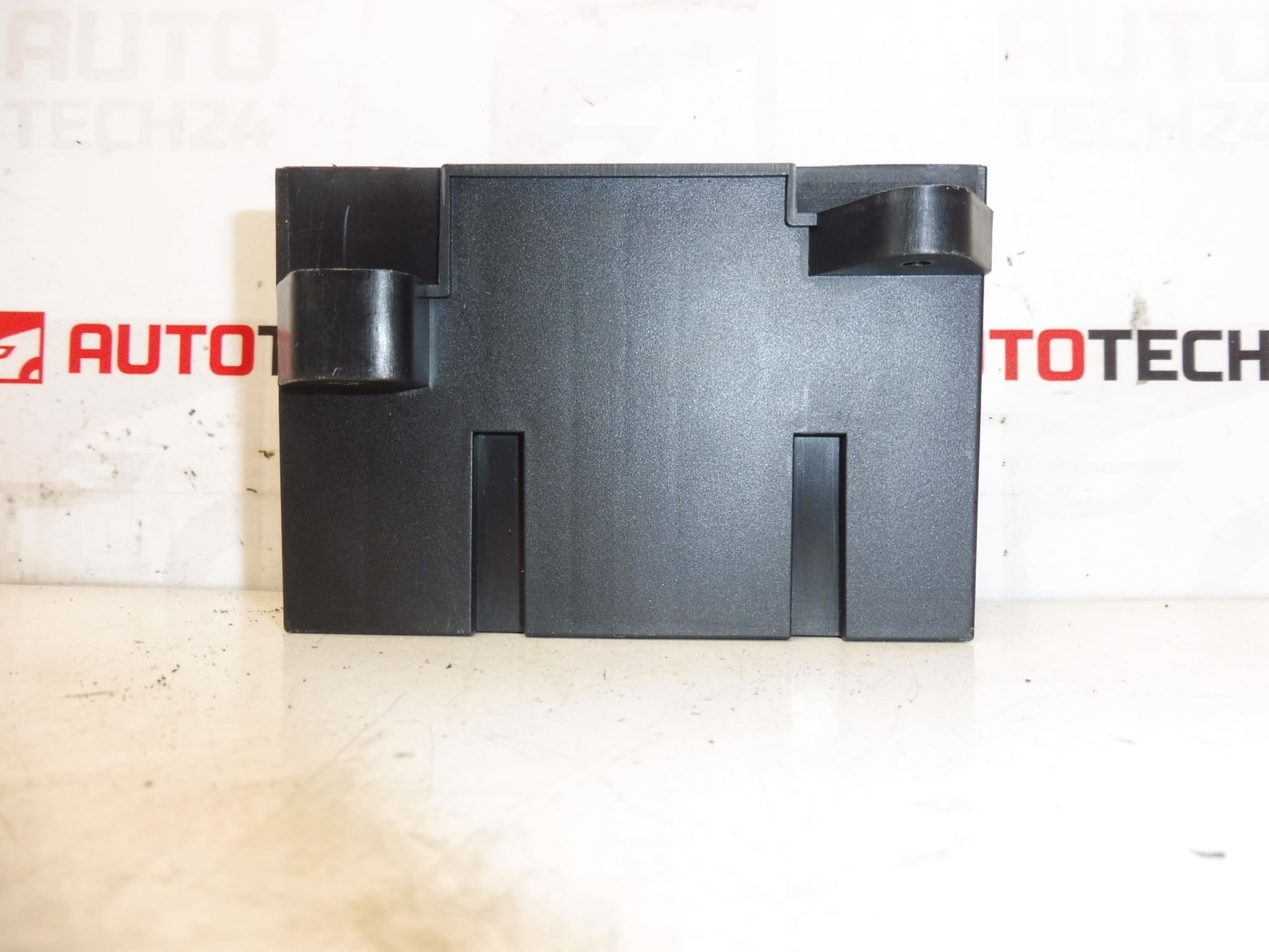 Sterownik klimatyzacji Citroën C4 Picasso 9665811880 - obrazek 2
