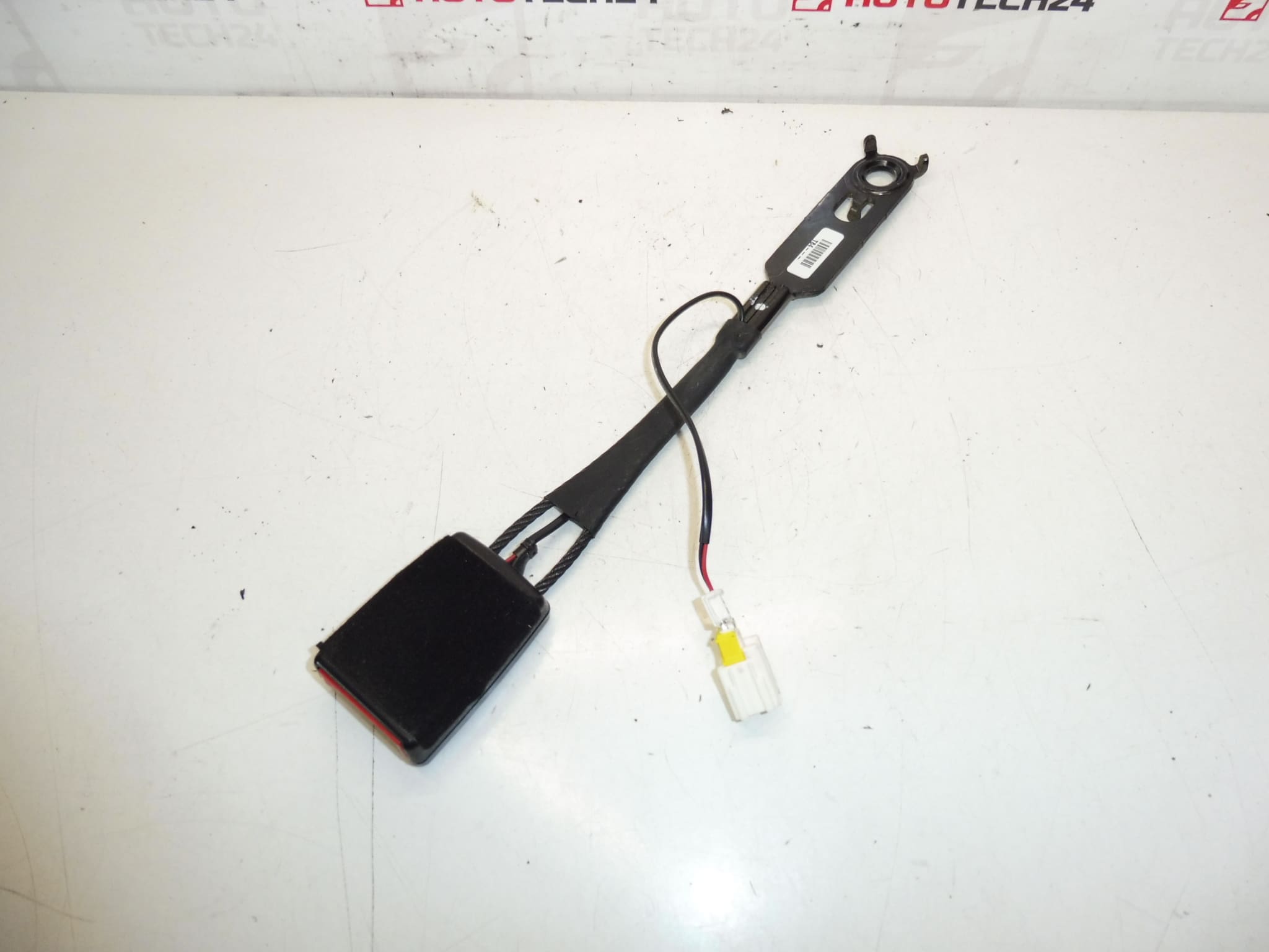 Uchwyt zamka paska Peugeot 3008 5008 8976Q8