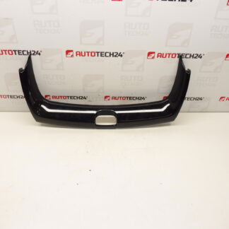 Okładka ozdobna Citroën C4 Picasso 9681036277 8209J2