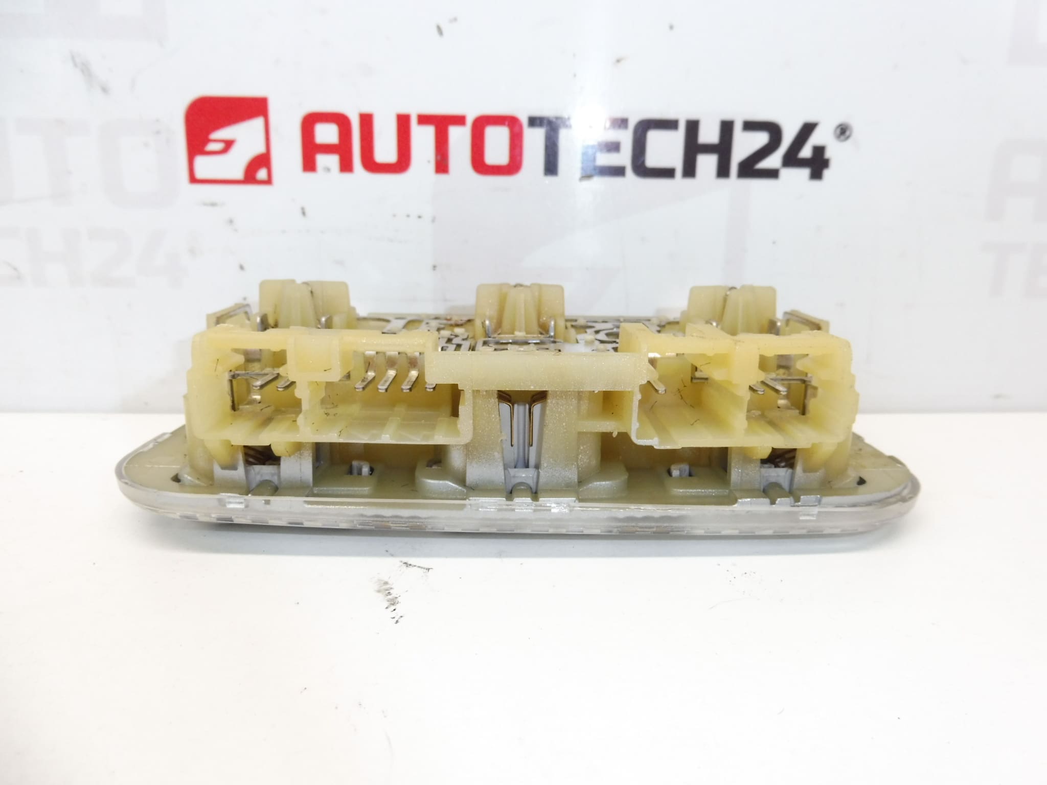 Przednia Lampa Sufitowa Citroën C5 X7 6362Q2