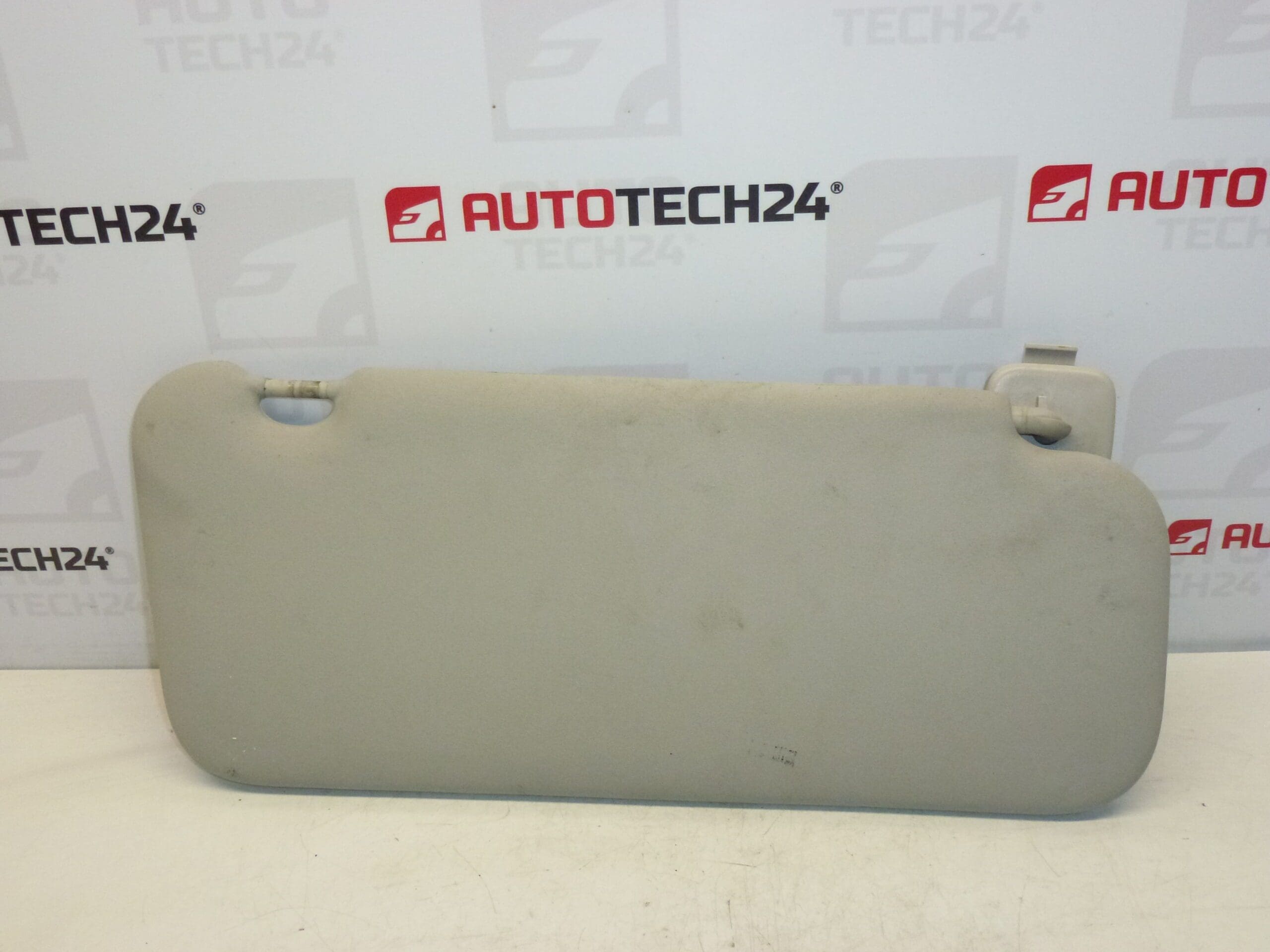 Osłona przeciwsłoneczna kierowcy Peugeot 407 lewa 8143NZ
