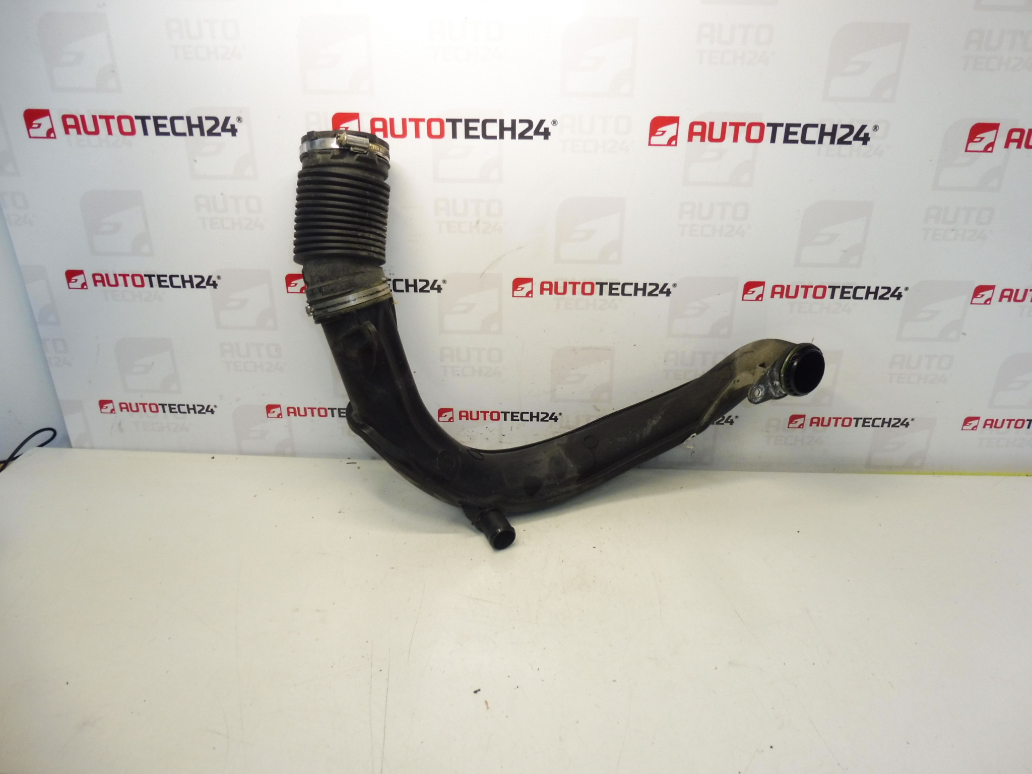 Rurka dolotowa powietrza Citroën Peugeot 2.0 HDI 9652091380 143484