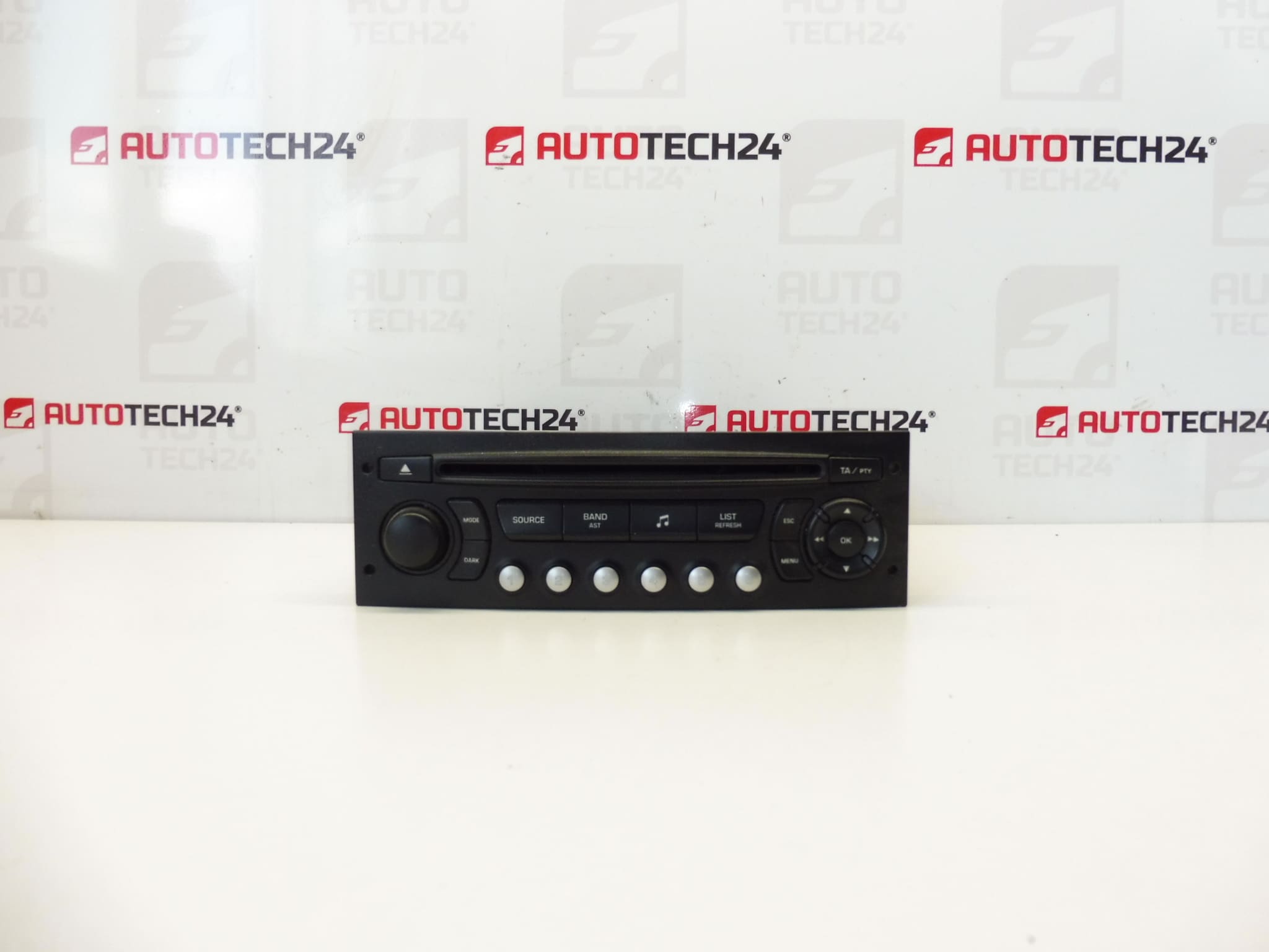 Radio samochodowe CD Blaupunkt RD4 N1 - 02 Citroën Peugeot 9660646477