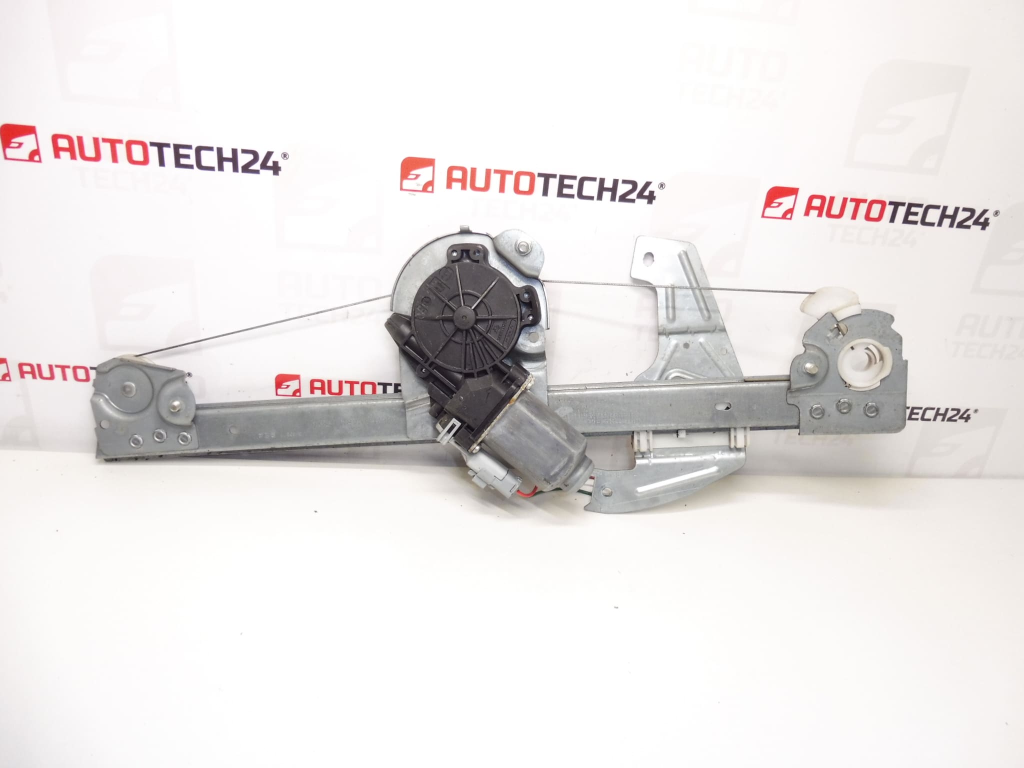 Mechanizm Podnoszenia Lewego Przedniego Szyby do Citroën C1 Peugeot 107 9221T8