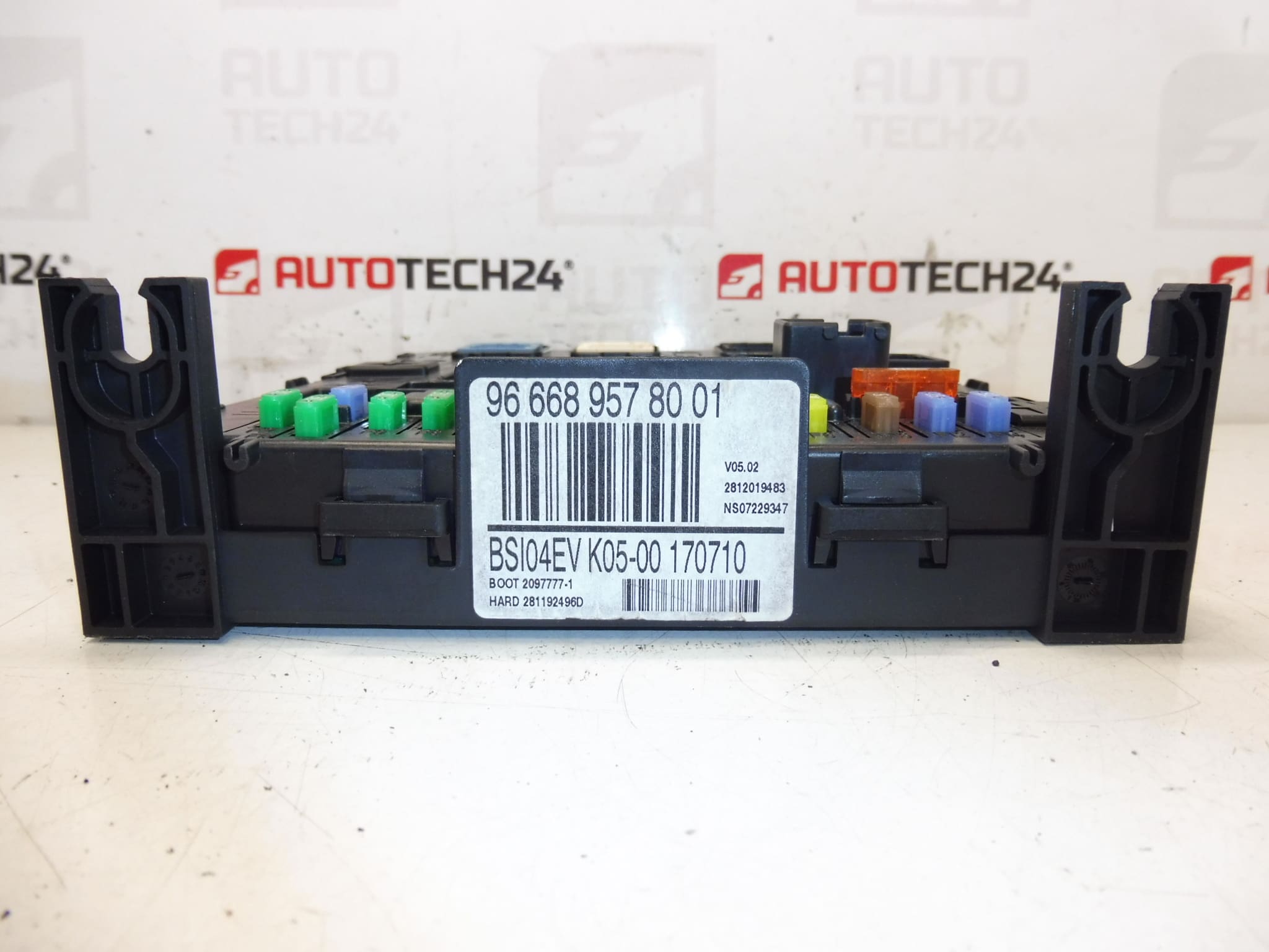 BSI04EV K05-00 Citroën Peugeot 9666895780 01 658059 - obrazek 2