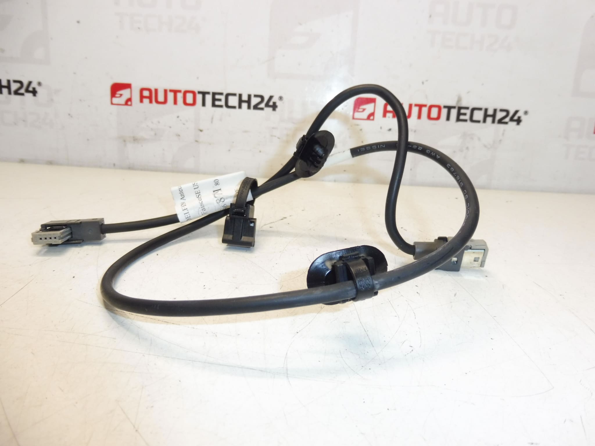 Citroen Peugeot USB Volume 9687949180 6586ZS - obrazek 2