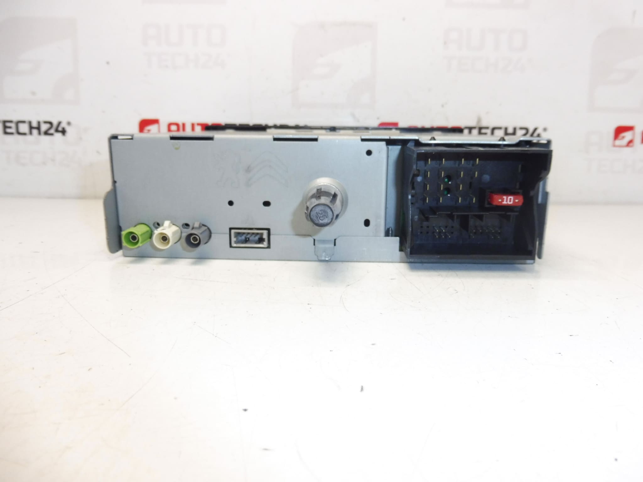 Radio samochodowe Continental RD45 98041625XT 16108009XT - obrazek 2