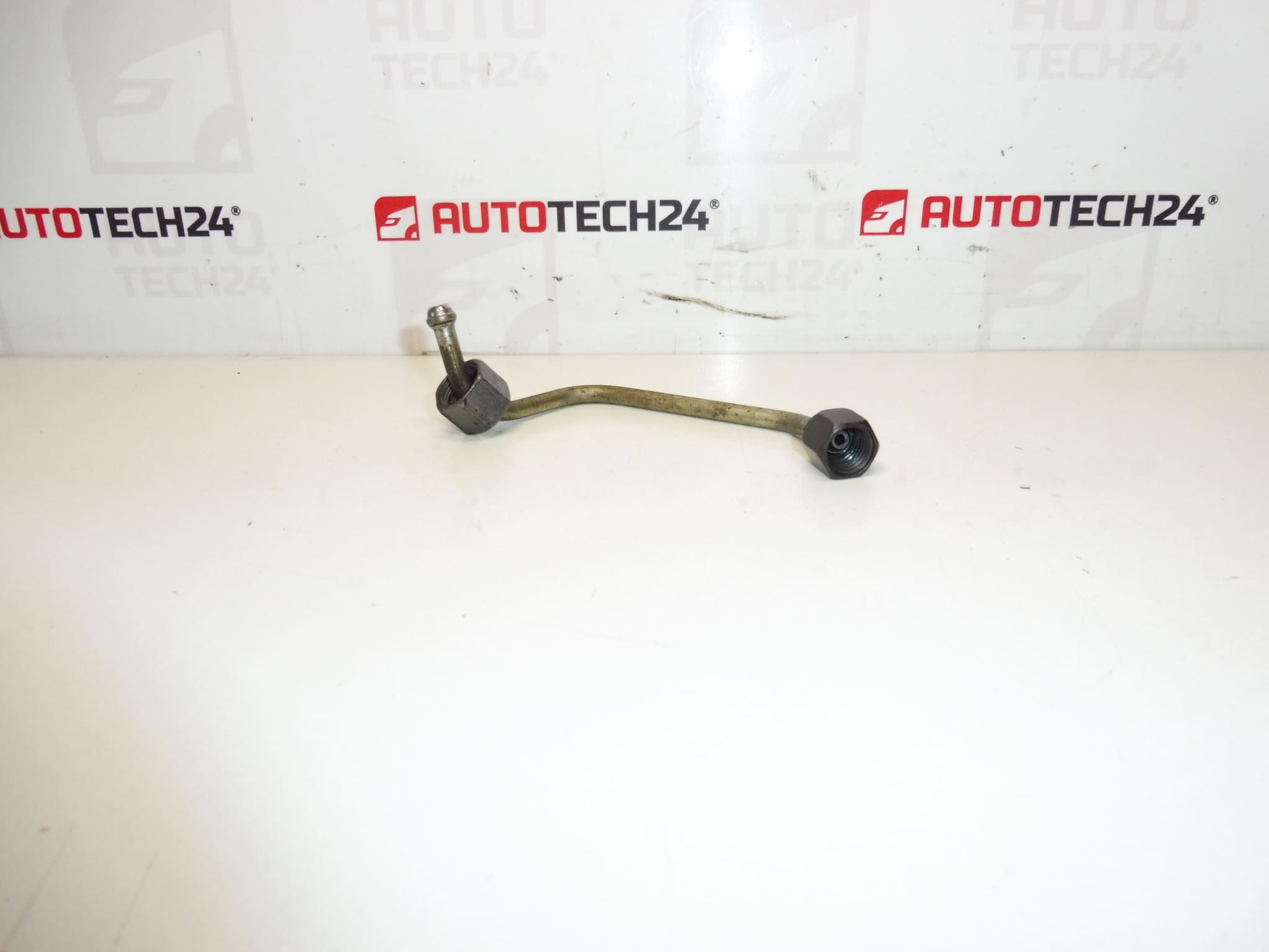 Rura wylotowa SZYNA z pompy Citroën Peugeot 9804226780 1570Q3