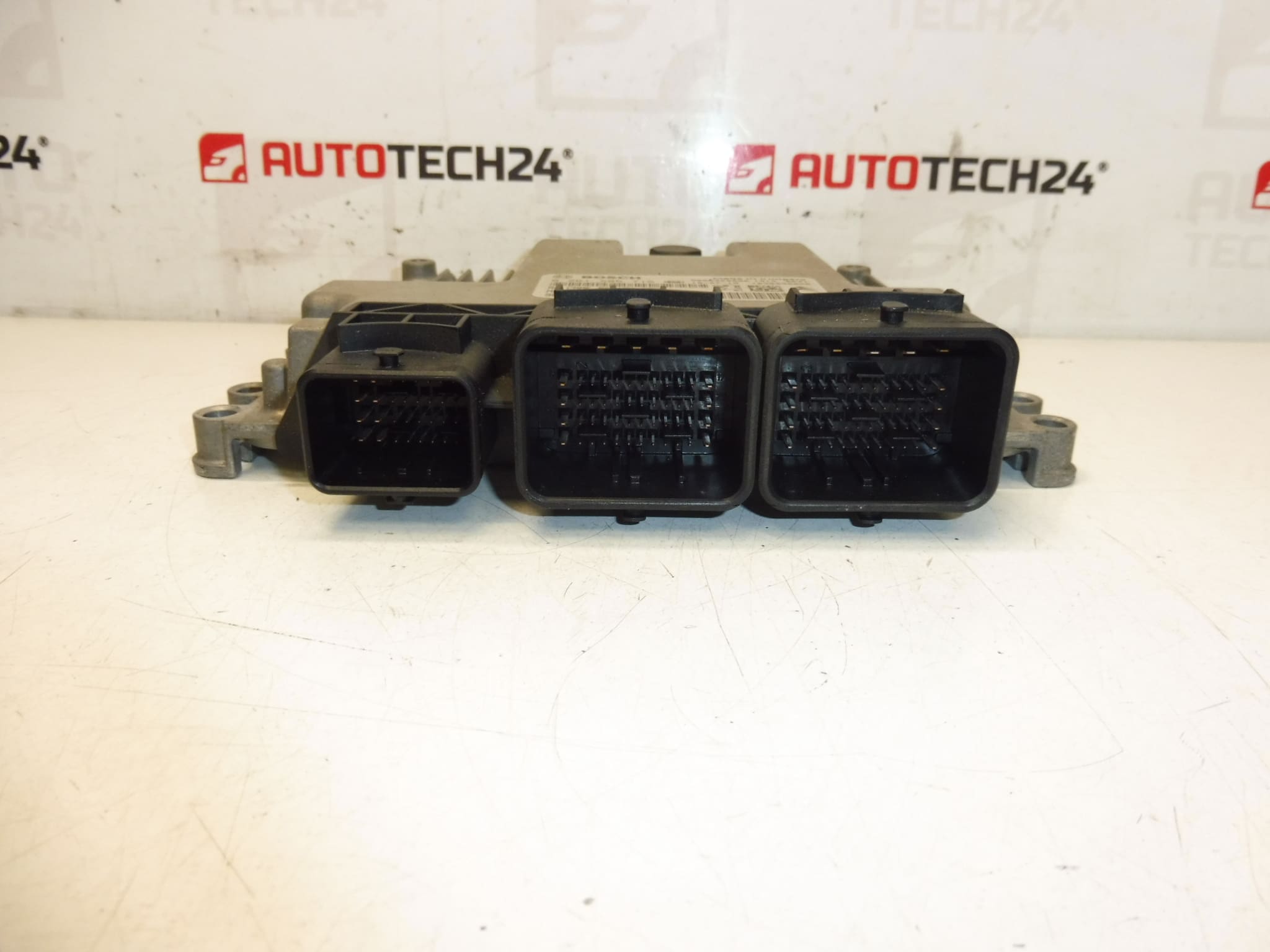 Sterownik Bosch MEV17.4 0261S05715 9666824080 - obrazek 2