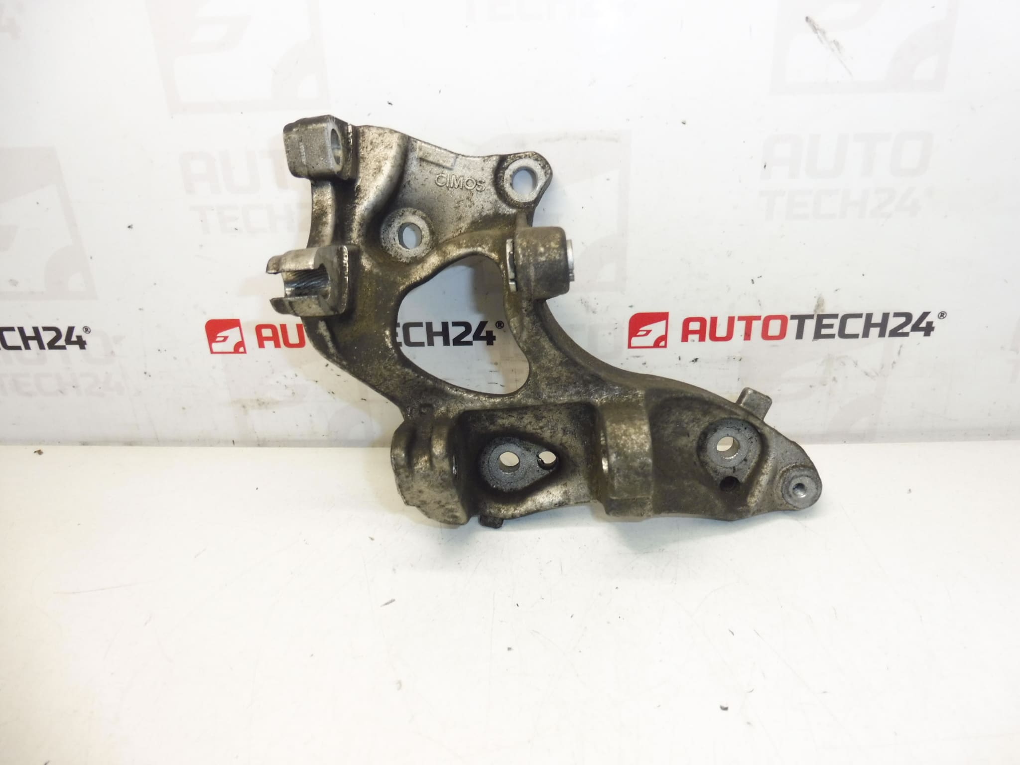 Uchwyt Alternatora Citroën Peugeot 9658199380 5706L1