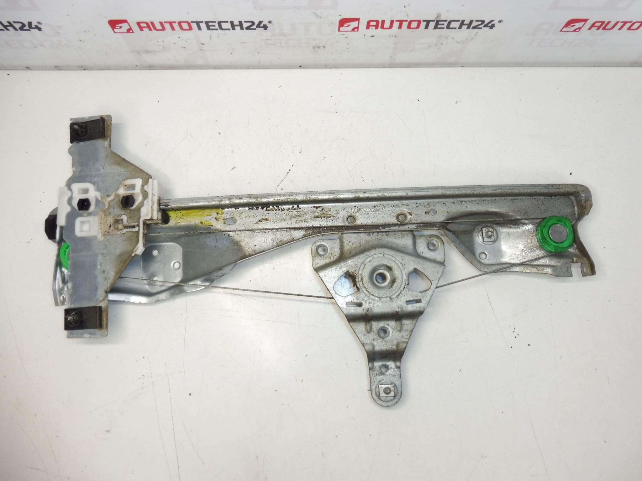 Zwijacz szyby tylnej lewy Peugeot 308 9680979080 9223E5 - obrazek 2