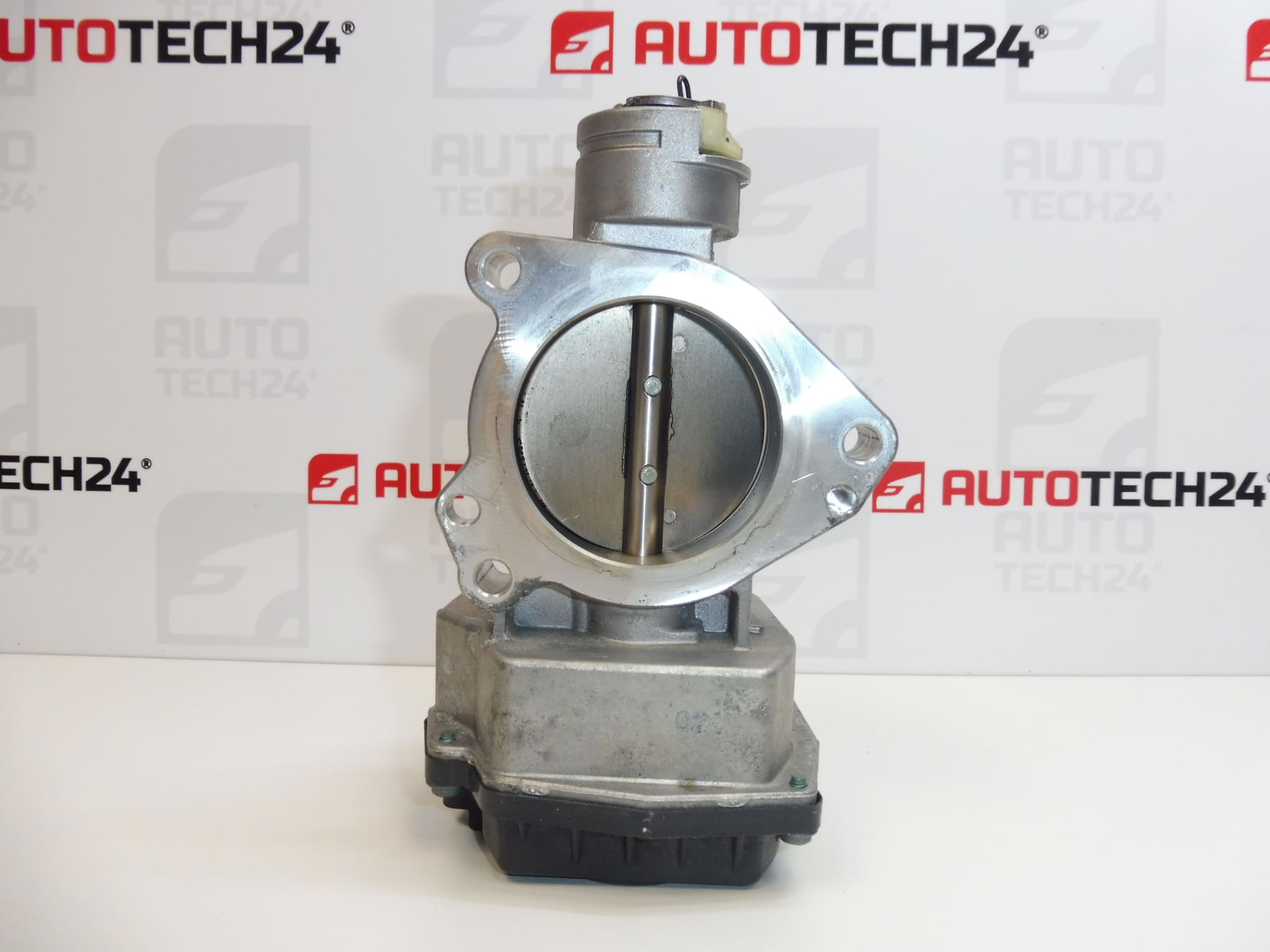 Przepustnica VDO Citroën Peugeot 9650787380 1635X0