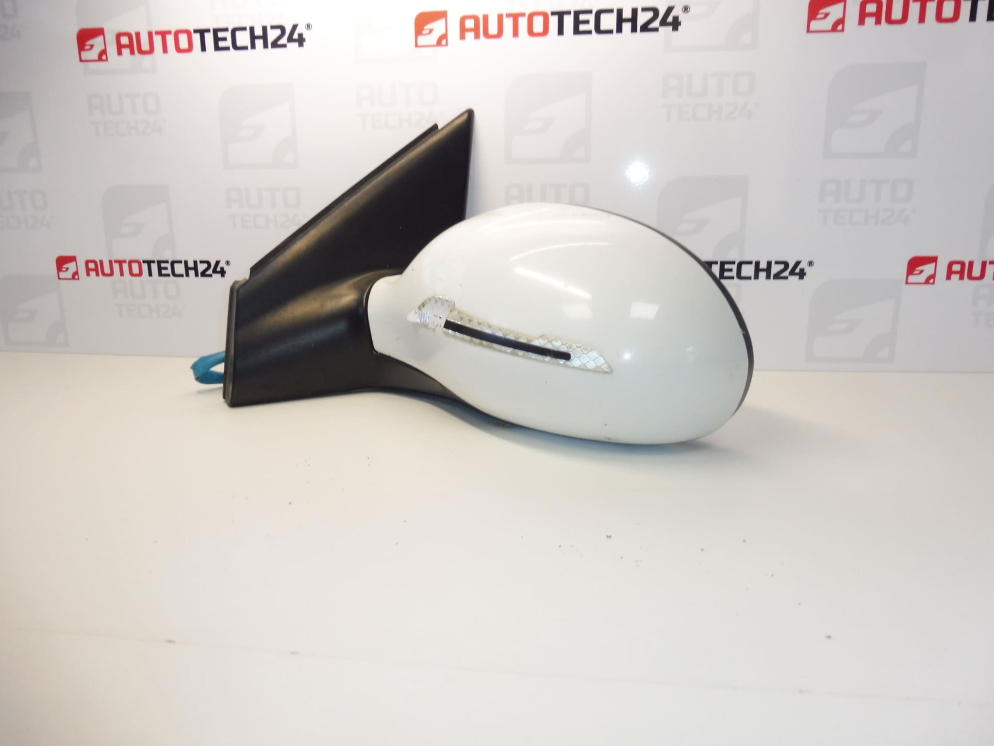 Lewe lusterko wsteczne Citroën C5 składane elektrycznie EWPB 8149WL