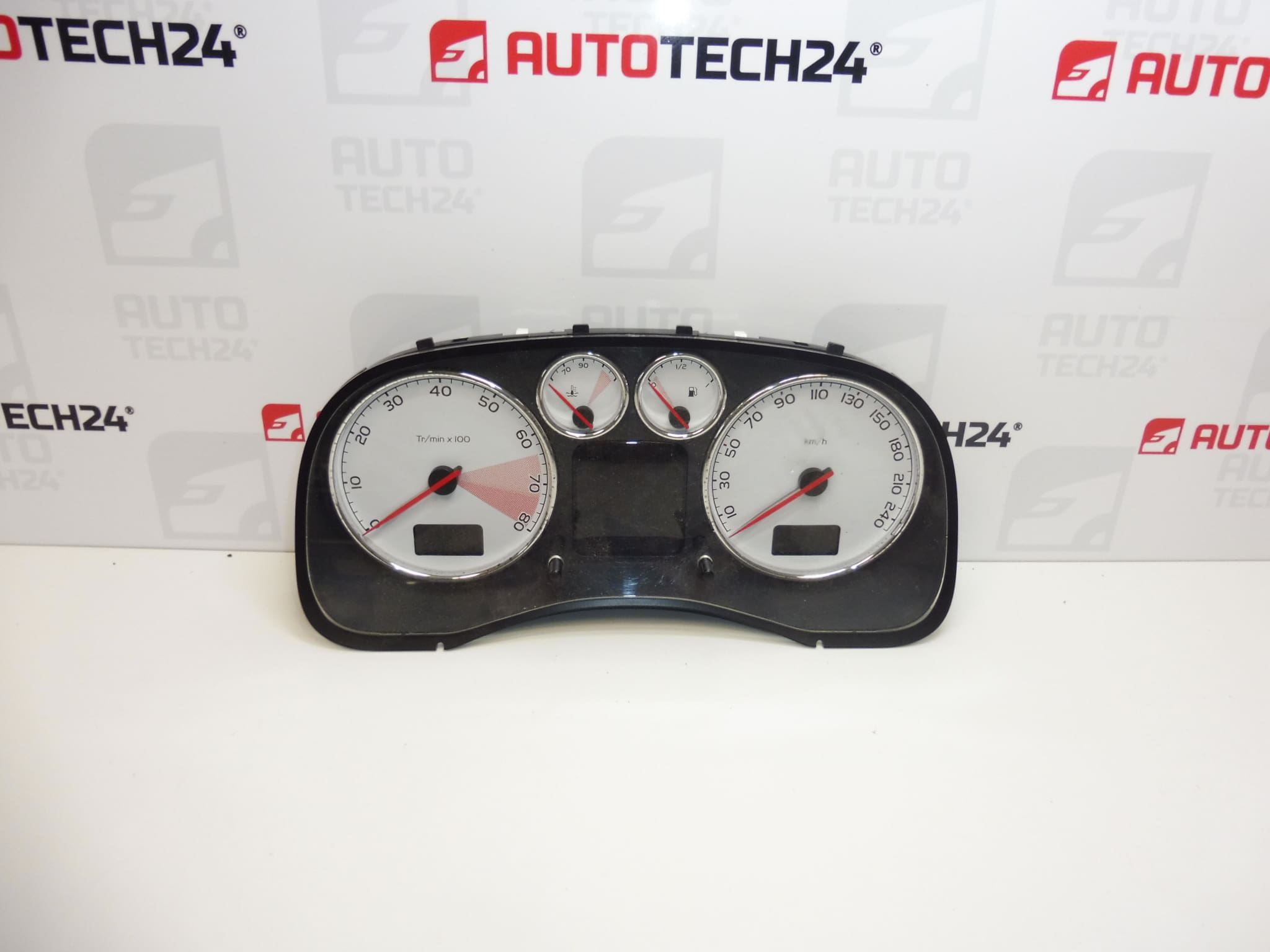 Licznik Peugeot 307 252.000 km 9648629680 6103J6