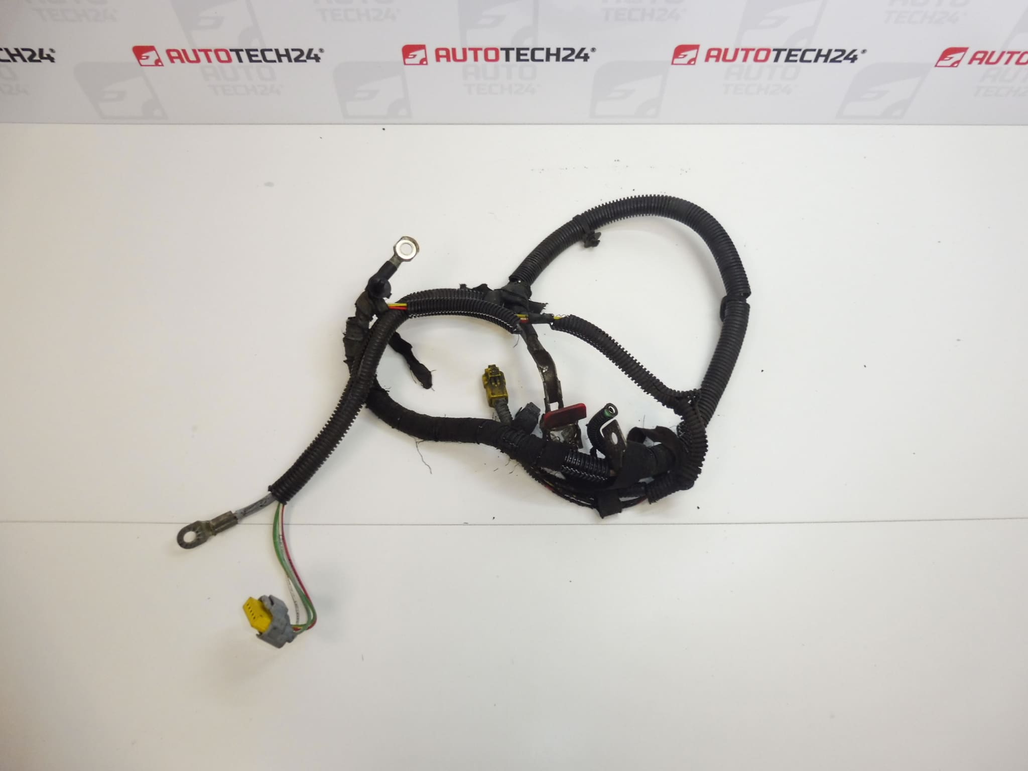 Przewód dodatni akumulatora Citroën Peugeot 2.0 16V 9655329880 9661639980 5642GF