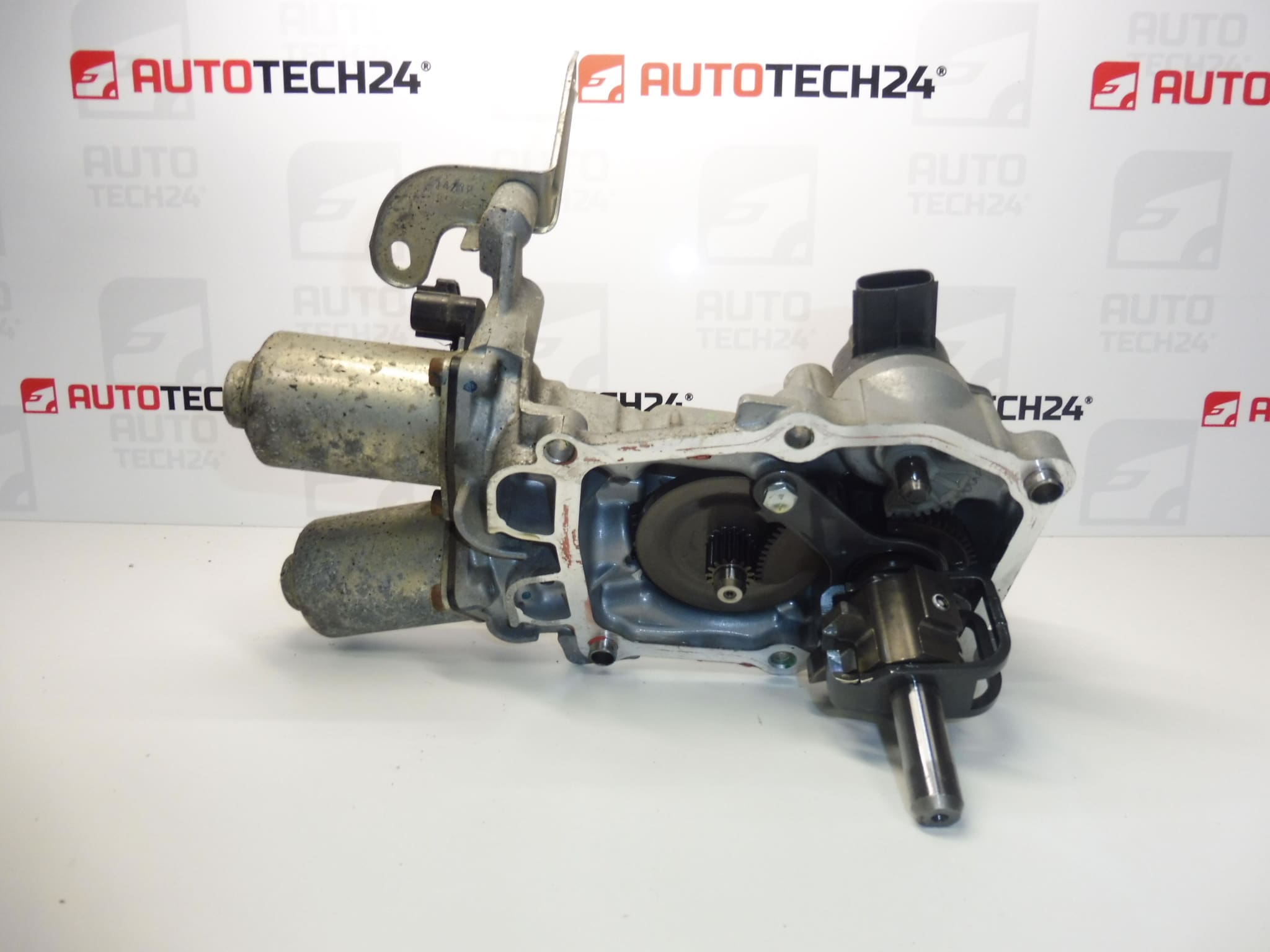 Siłownik zautomatyzowanej skrzyni biegów Citroën Peugeot 1607835380 1614171680 - obrazek 2